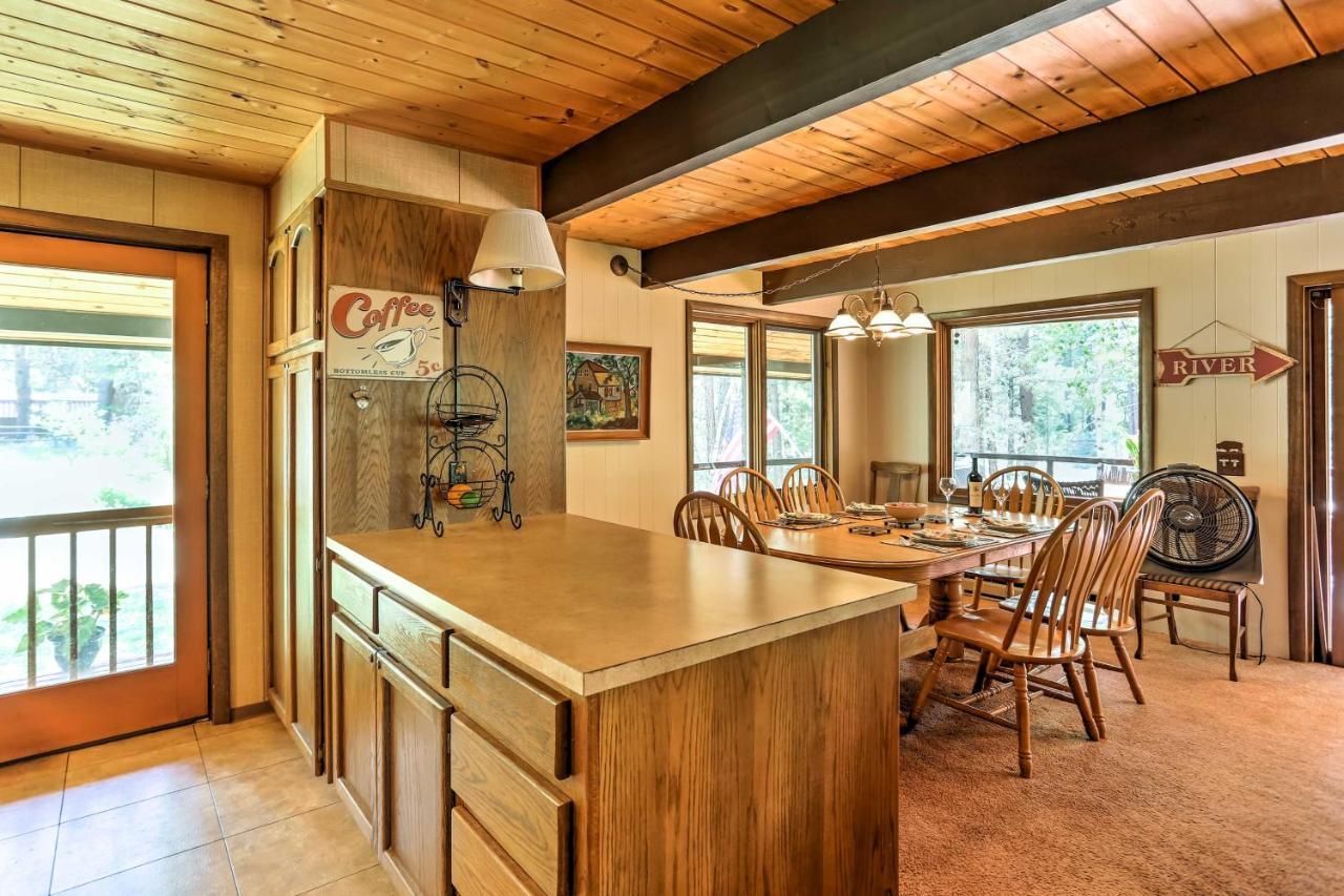 Riverside Winthrop Chalet With Hot Tub And 2 Decks! Buitenkant foto